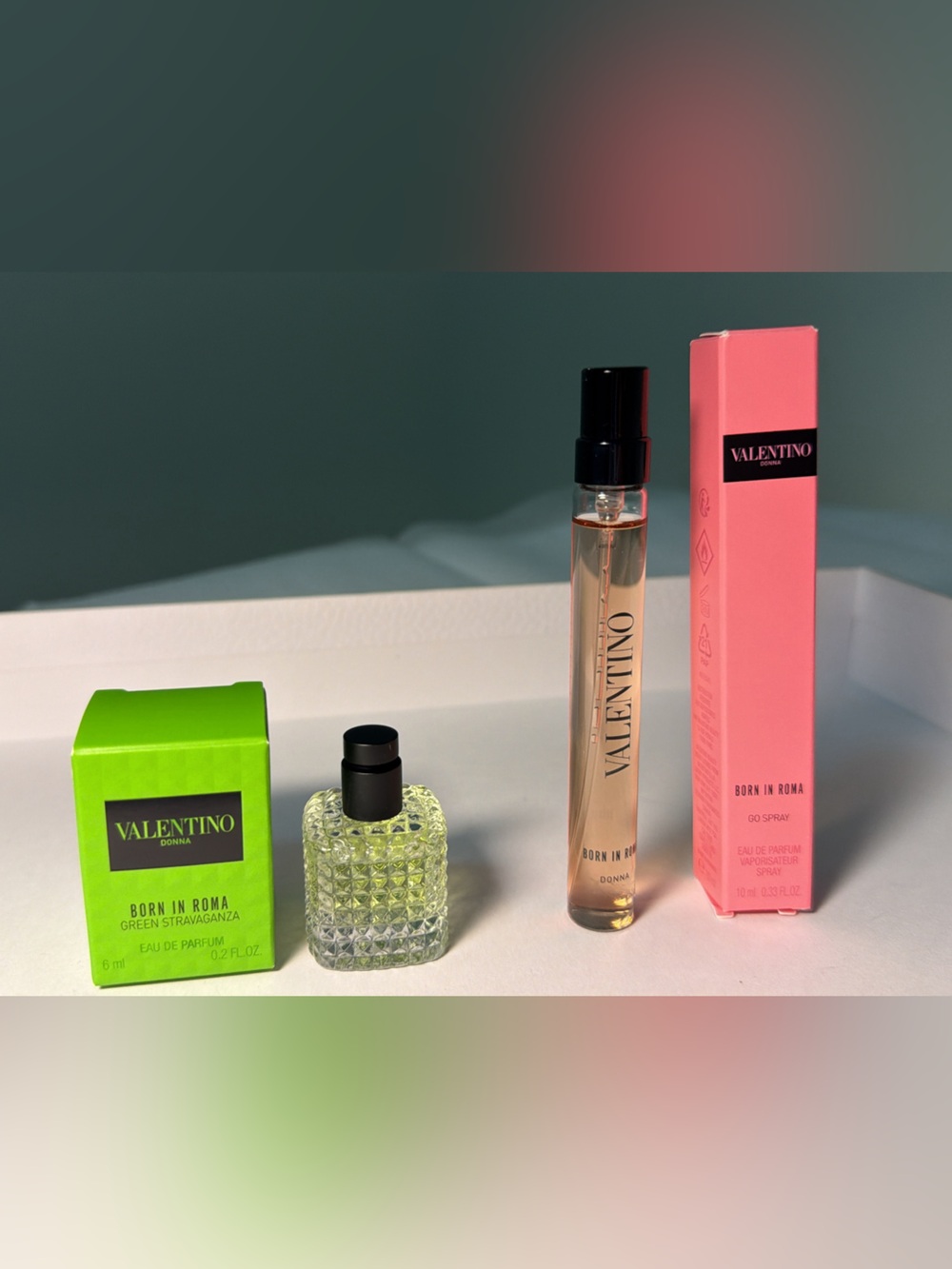 New,unused, authentic Valentino Born In Roma Donna Travel and mini perfumee3 set